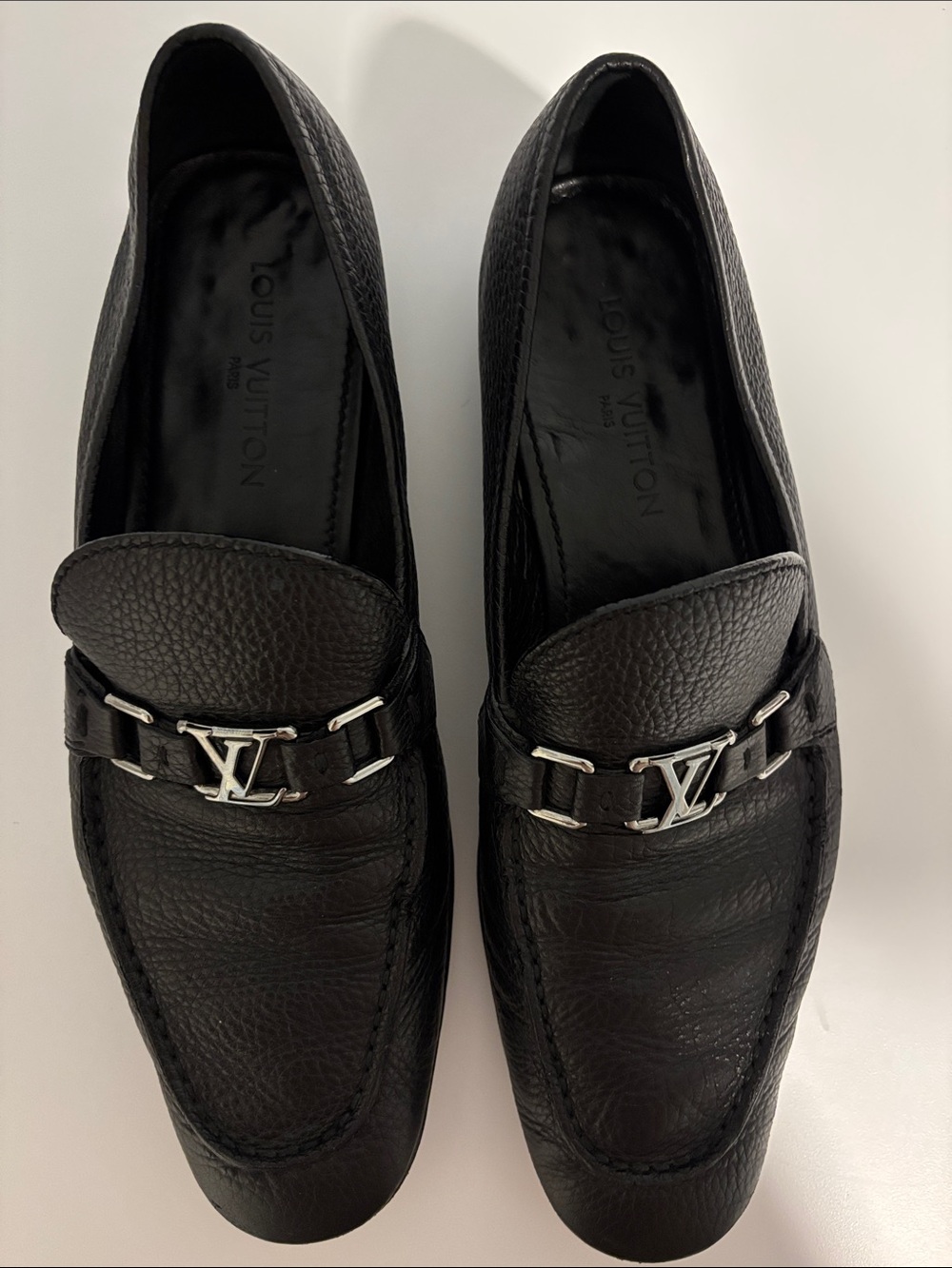 Louis Vuitton Black Pebbled Leather LV Bit Slip-On Loafers